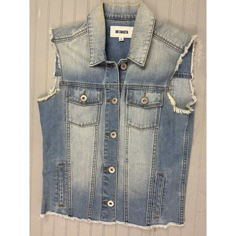 BB Dakota size S Womens Denim Jean Vest Raw Hem Med Wash Cotton